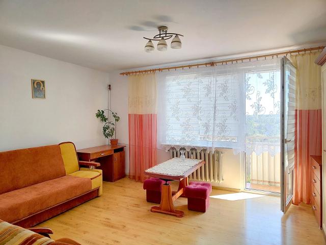 Wynajmę mieszkanie w bloku mieszkalnym kawalerka z kuchnią z oknem 34,60 m² Radom, Południe