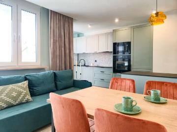 Chorzów, Województwo śląskie - Balkon, Wyposażona kuchnia