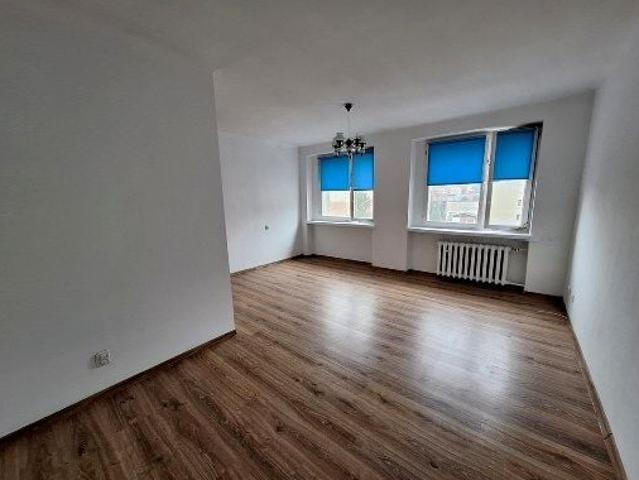 Wynajmę mieszkanie w bloku mieszkalnym 36 m² w górach ul. Grota Roweckiego, Nowy Sącz, Grodzkie