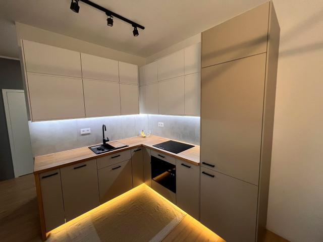 Wynajmę mieszkanie w bloku mieszkalnym 38 m² przy lesie Wrocław, Fabryczna