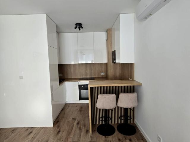 Wynajmę mieszkanie w bloku mieszkalnym 39 m² wysoki standard ul. Niedojadły, Tarnów, Mościce