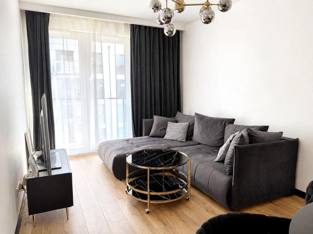 Wynajmę mieszkanie w bloku mieszkalnym 46 m² wysoki standard ul. Skowrońskiego, Poznań, Polanka