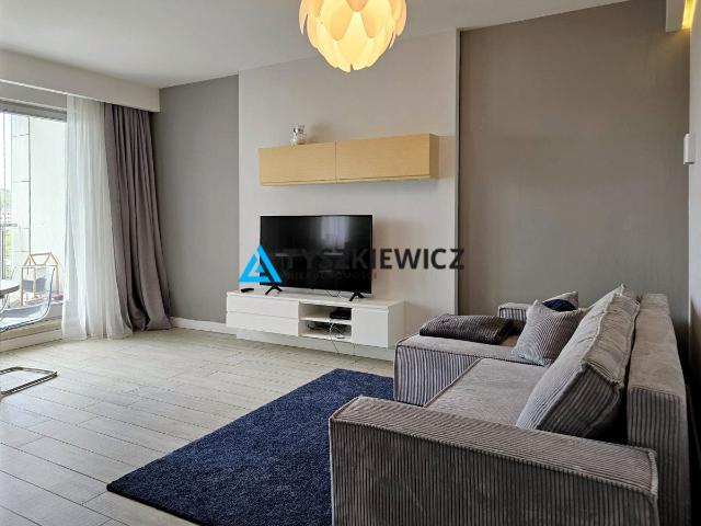 Wynajmę mieszkanie w bloku mieszkalnym 47,22 m² przy lesie Gdynia, Redłowo
