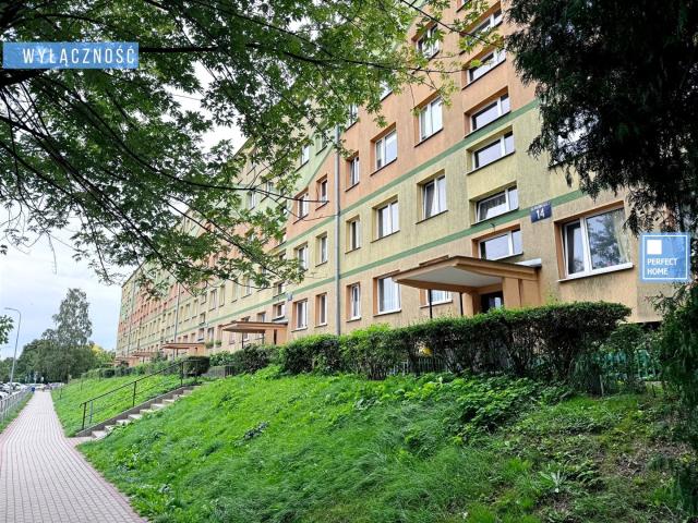 Wynajmę mieszkanie w domu wielorodzinnym m2 z kuchnią w zabudowie 39,80 m² Wałbrzych, Piaskowa Góra