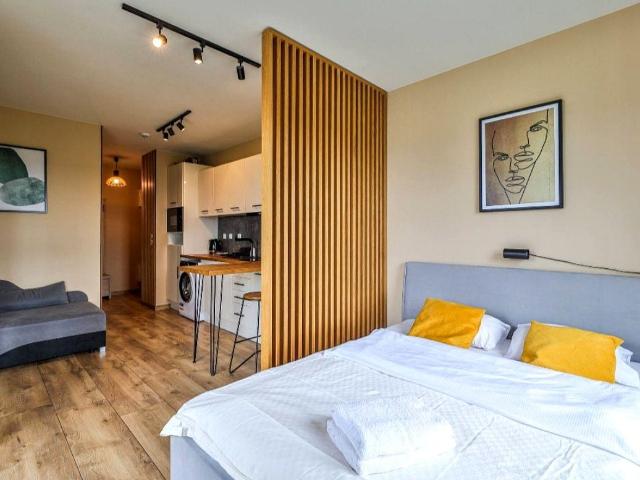 Wynajmę mikrokawalerkę 18,50 m² Warszawa, Okęcie Włochy Okęcie