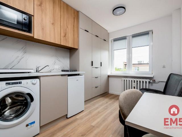 Wynajmę mikrokawalerkę w bloku mieszkalnym kawalerka z aneksem kuchennym 13 m² Białystok, Piasta