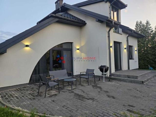Wynajmę nowoczesny dom 144 m² z garażem w Dawidach Bankowych