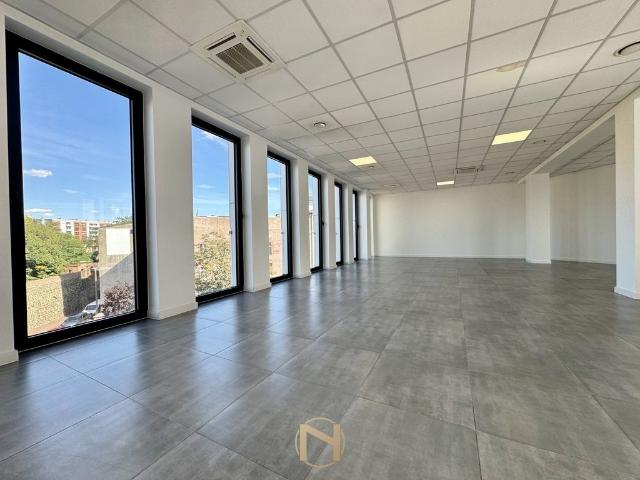 Wynajmę nowoczesny lokal 110 m² w centrum Gorzowa