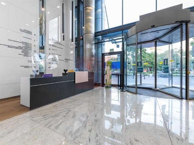 Wynajmę nowoczesny lokal biurowy 165 m² w Warszawie