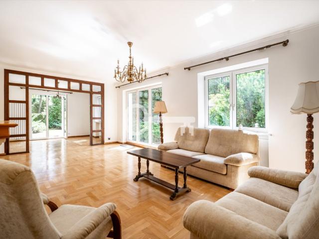 Wynajmę stylowy dom 330 m² w Konstancinie Jeziornie