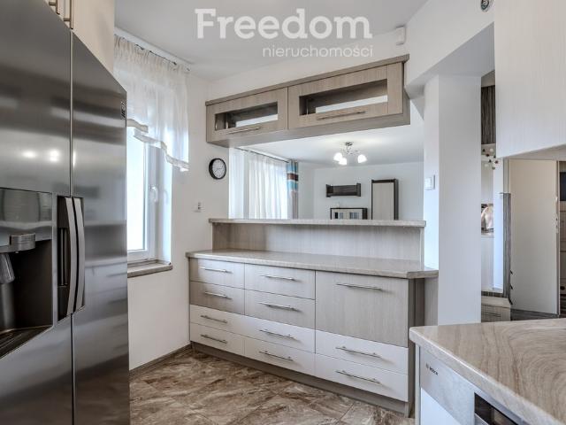 Wynajmę przestronne 3 pokojowe mieszkanie 68 m² w Ełku