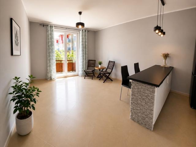 Wynajmę przestronne 4 pokojowe mieszkanie 72 m² w Wejherowie