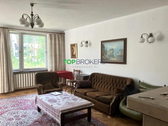Wynajmę przestronny dom 250 m² z ogrodem w Wesołej