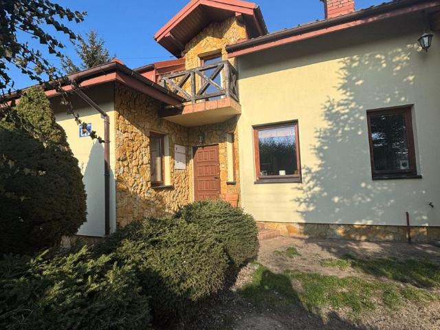 Wynajmę przestronny dom 200 m² z ogrodem w Mińsku Mazowieckim