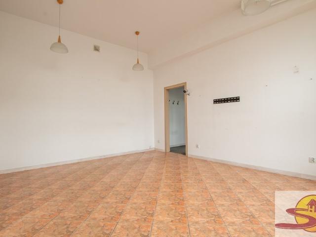 Wynajmę przestronny lokal użytkowy 72,6 m² w Radomiu