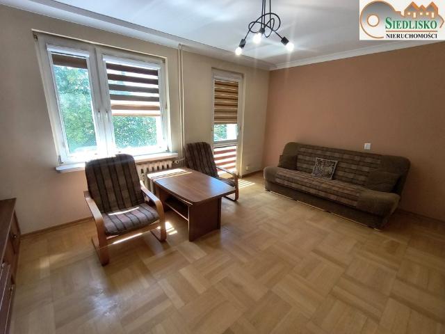 Wynajmiemy m 3 na osiedlu Ksm w Kielcach ul. Chopina, Wielkopole KSM