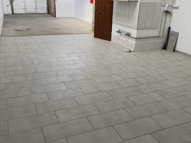 Wynajem obiektu handlowo usługowego 100 m2 z magazynem