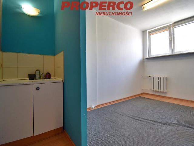 Wynajem biura 16 m² w Kielcach Pod Telegrafem z aneksem kuchennym