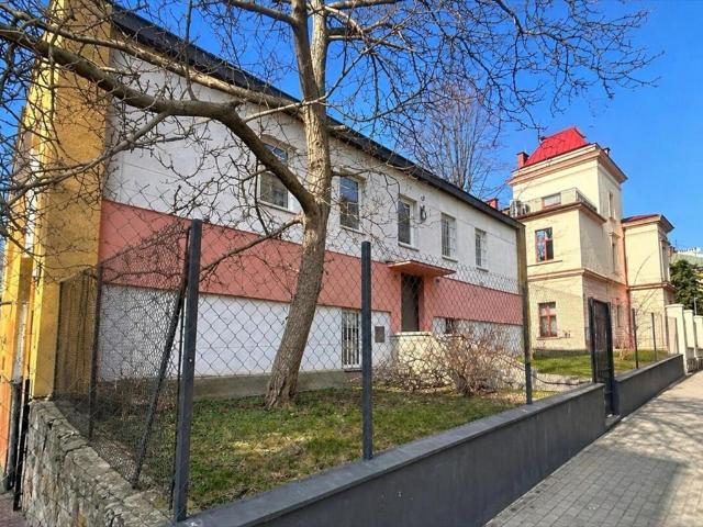 Wynajem biura 92 m2 z elastycznym układem, blisko centrum