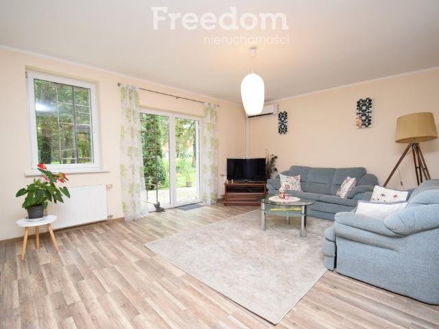 Wynajem domu 96 m² Tułowice, Parkowa z dużym ogrodem