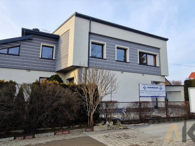 Wynajem gabinetu medycznego 18 m² w Nowym Sączu polecam!