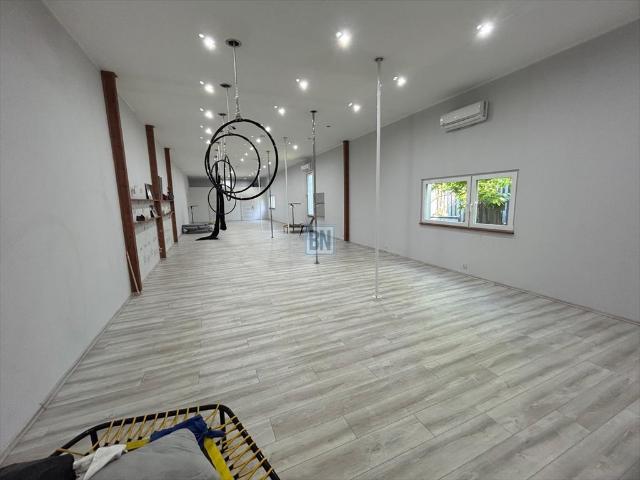 Wynajem lokal 168 m² z dużą przestrzenią i klimatyzacją