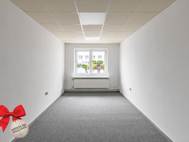 Wynajem lokalu usługowego 150 m2 z witrynami polecam