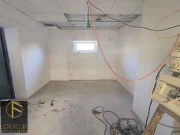 Wynajem 140 m² lokalu w Opatówek z dużym potencjałem