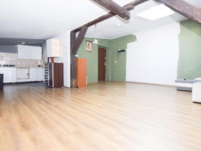 Wynajem 2 pokojowe mieszkanie 65 m2 w centrum Siemianowic