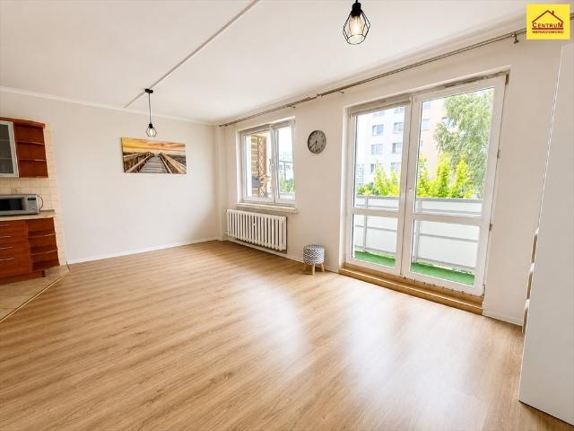 Zapraszam do wynajmu 2 pokojowego mieszkania z dużym balkonem