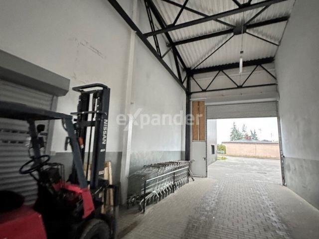 Wynajem 350 m2 biur i magazynów po remoncie z placem
