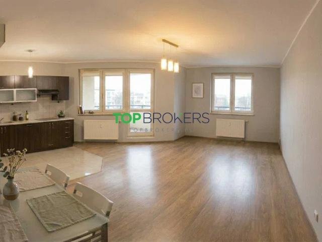 Wynajem 3 pok. 70m2 z balkonem i garażem Mokotów