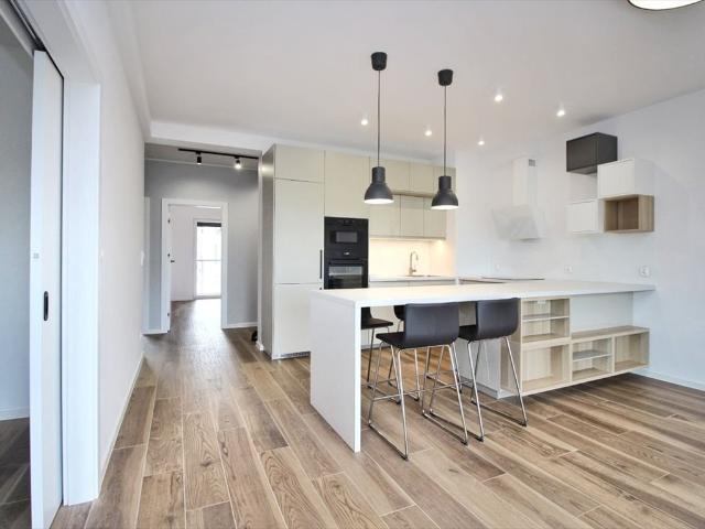 Wynajem 4 pokojowego apartamentu z tarasem i garażem zapraszam