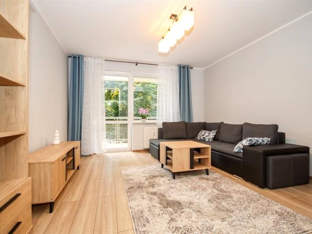 Wynajem|55,6m2|2 Pokoje|Balkon|Parter ul. Górna, Słupsk
