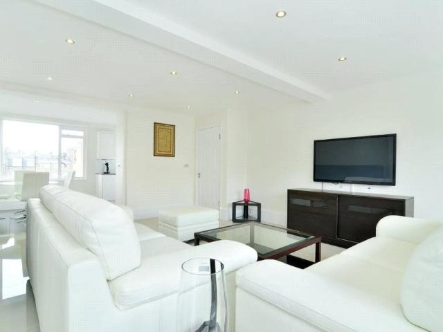 Wyndham House, Bryanston Square W1H, 4 bed flat to rent, £6,500 pcm | PrimeLocation