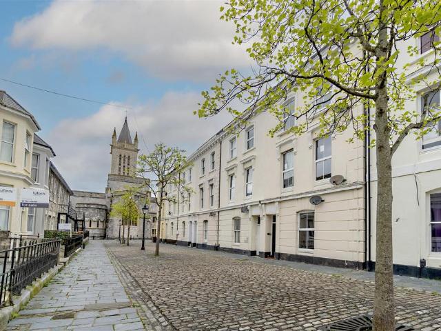 Wyndham Street West, Plymouth 1 bed flat to rent £650 pcm £150 pw