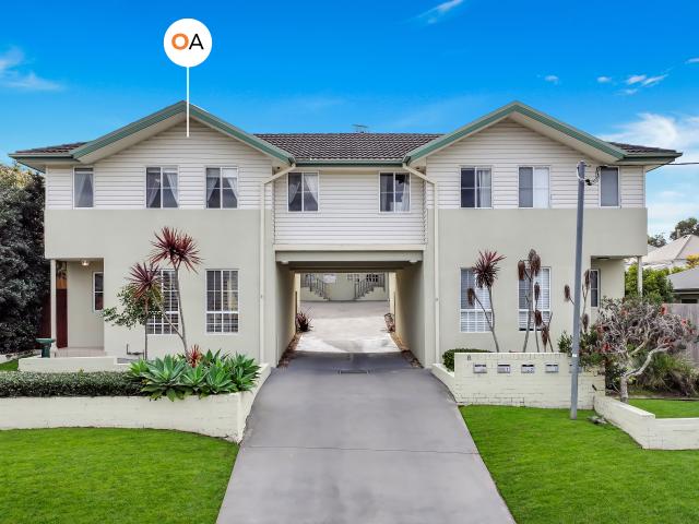 Wyong 1/8 Anzac Avenue