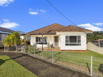 Wyong, 39 Alison Road
