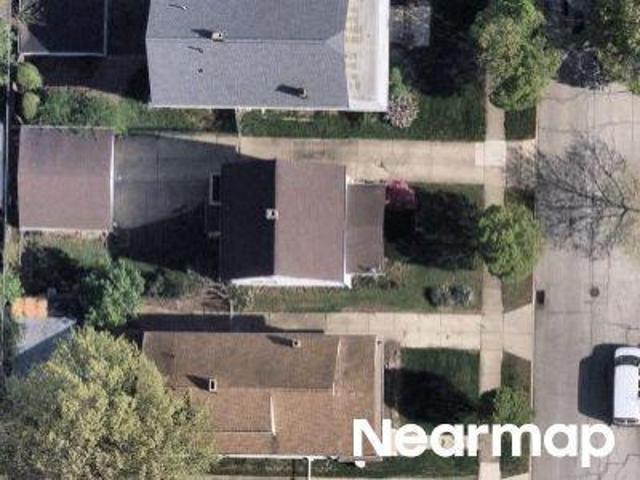 Wyandotte Ave