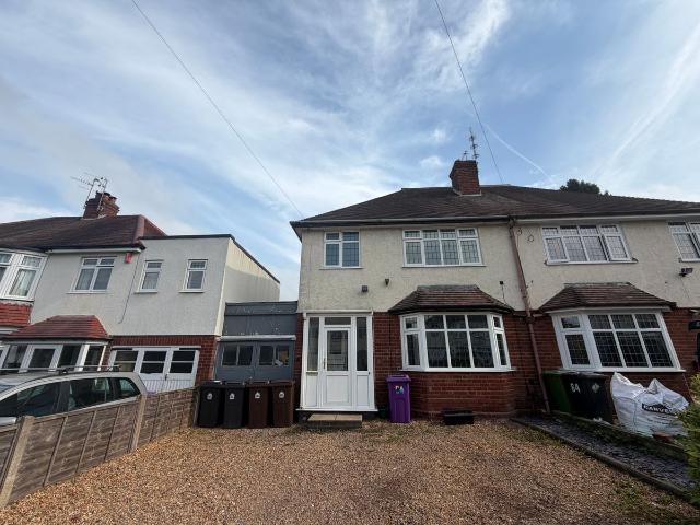 Wychbury Road, Wolverhampton WV3, 3 bed semi detached house to rent, £1,200 pcm | PrimeLocation
