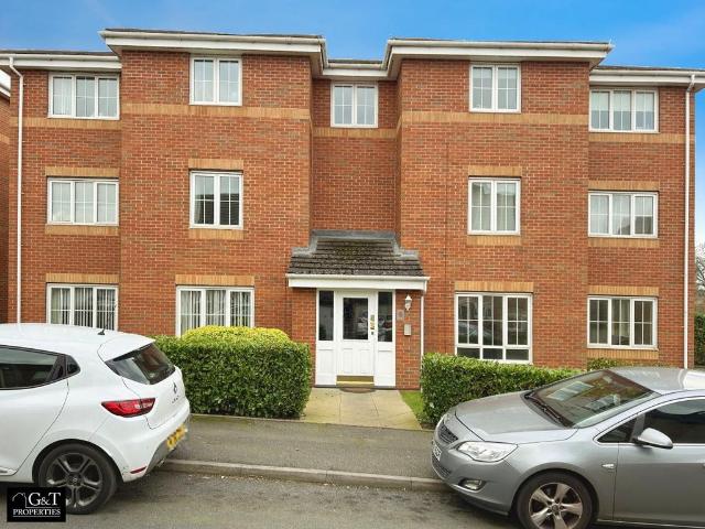 Wycherley Way, Cradley Heath 2 bed apartment to rent £900 pcm £208 pw