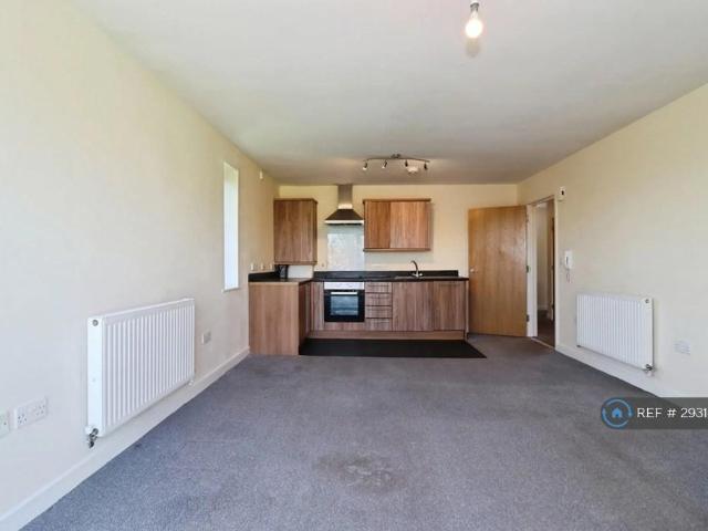 Wyck Beck Road, Bristol, BS10 2 bed flat to rent £1,350 pcm £312 pw