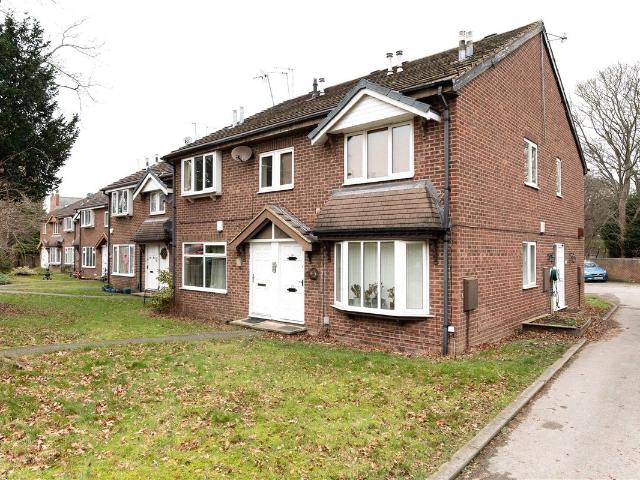 Wycliffe Drive, Leeds, West Yorkshire LS17, 2 bed flat to rent, £895 pcm | PrimeLocation