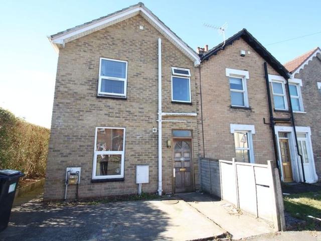 Wycliffe Road, Bournemouth BH9, 5 bed end terrace house to rent, £2,650 pcm | PrimeLocation
