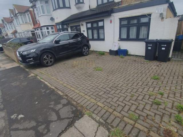 Wycombe Road, Ilford IG2, 2 bed flat to rent, £1,600 pcm | PrimeLocation
