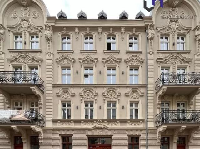 Wyjątkowa kawalerka z balkonem i nowoczesnym wykończeniem