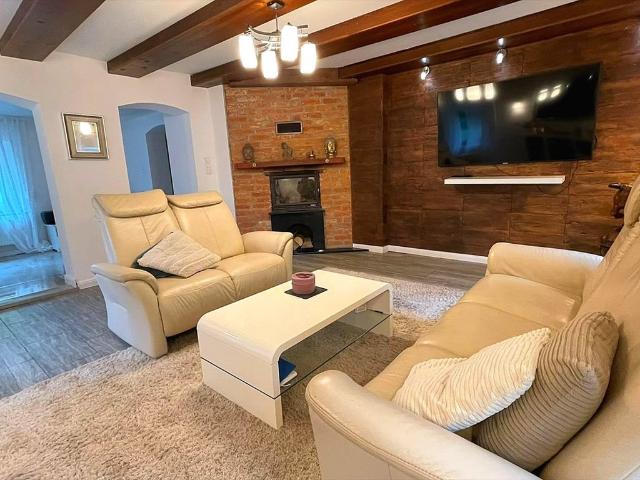 Rezydencja 380 m² w Lubachowie zapraszam