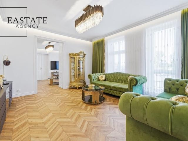 Wyjątkowy 3 pokojowy apartament z balkonem przy Placu Dworcowym