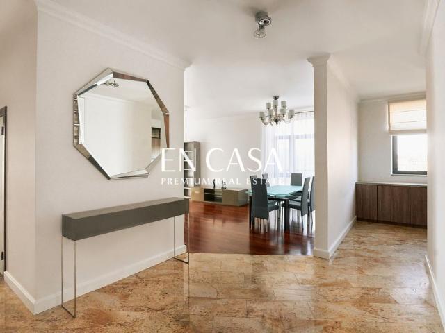 Wyjątkowy apartament, 2 kroki Łazienki Królewskie Warszawa, Mokotów