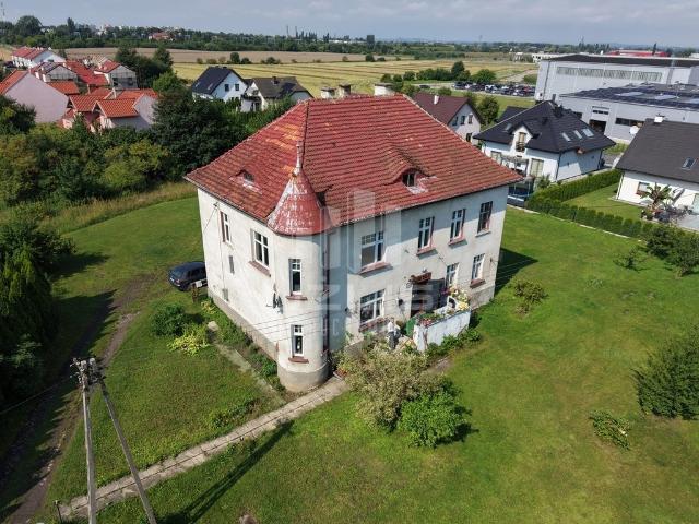 Dom z historią i potencjałem inwestycyjnym zapraszam